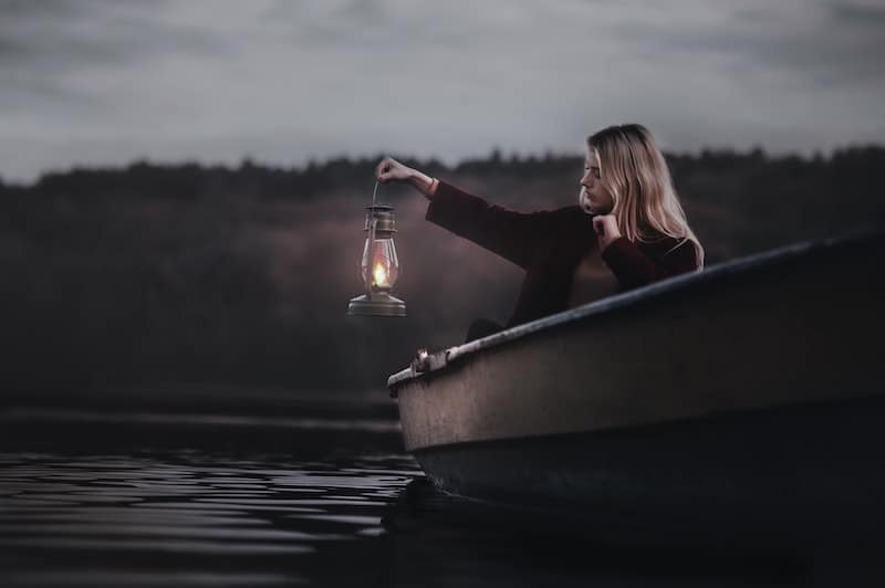 best kerosene lantern for camping